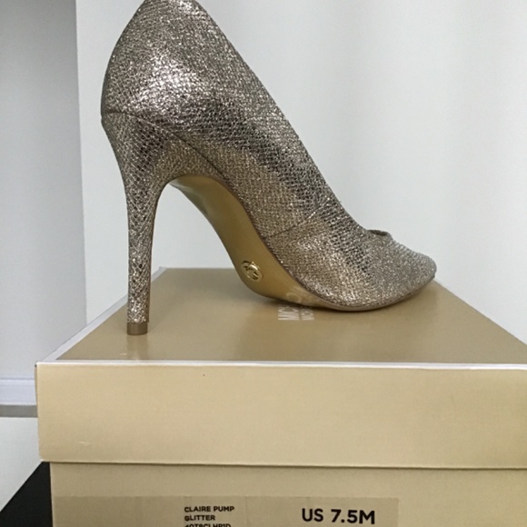 Michael Michael Kors Claire silver/gold high heel shoes size 7 1/2 - Picture 12 of 13